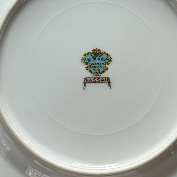 Meito China, Japan, Nassau Bread & Butter, Dessert Plates, Floral /Gold, set 6 - Picture 3 of 10